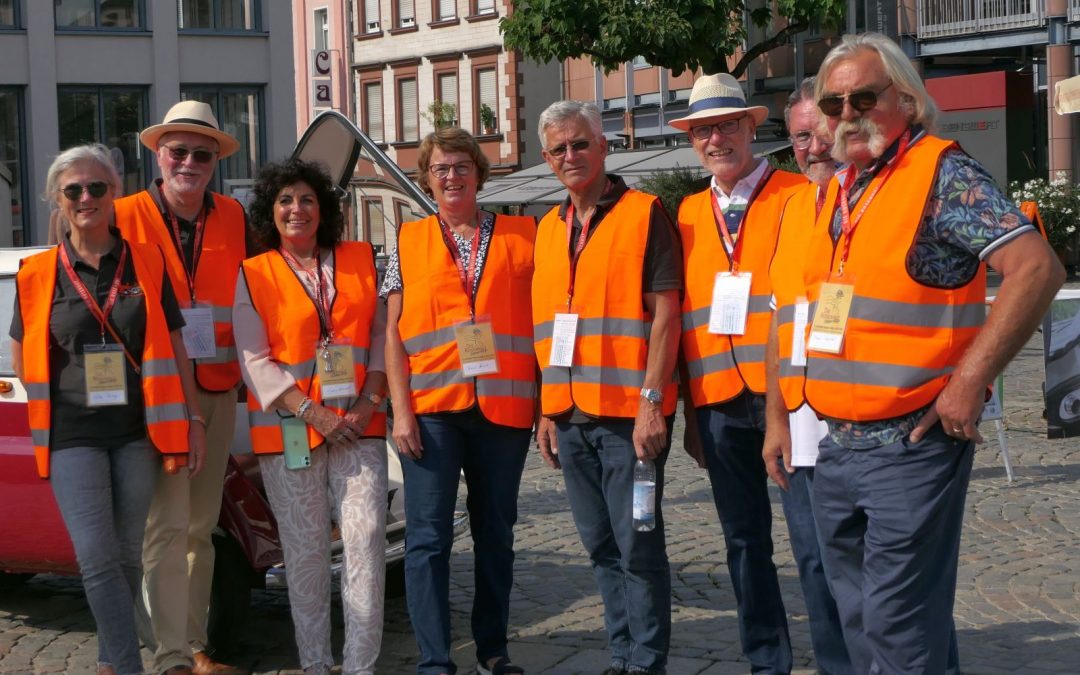 Gemeinsame Freude an Oldtimern