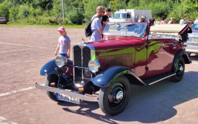 Oldtimerfreunde bei den Oldtimerfreunden Heinrichsthal